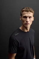 LIGHTWEIGHT TECHNICAL T-SHIRT