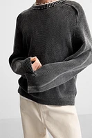 WASHED TEXTURED SWEATER