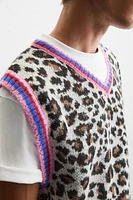 ANIMAL PRINT JACQUARD KNIT VEST