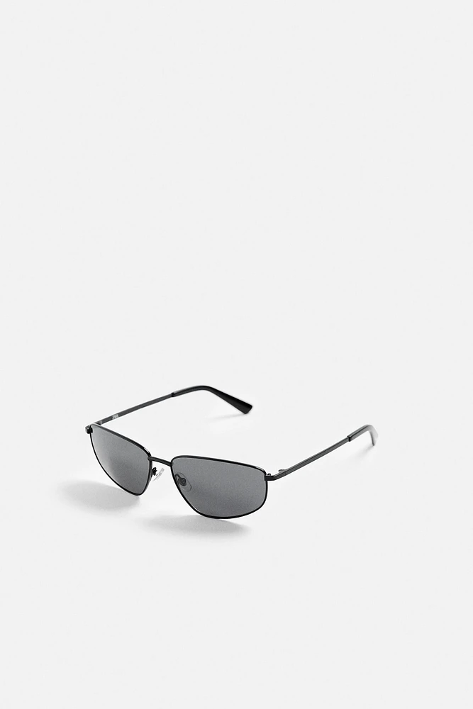 OVAL SUNGLASSES