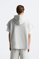 BOXY FIT HOODED SWEATSHIRT