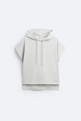 BOXY FIT HOODED SWEATSHIRT