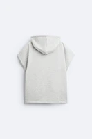 BOXY FIT HOODED SWEATSHIRT