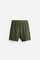 TEXTURED WEAVE SHORTS WITH MESH