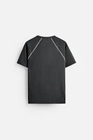 CONTRAST SLIM T-SHIRT