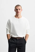 CONTRAST COLLAR T-SHIRT