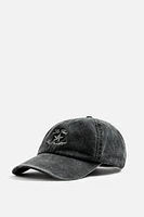 CONTRAST EMBROIDERED CAP