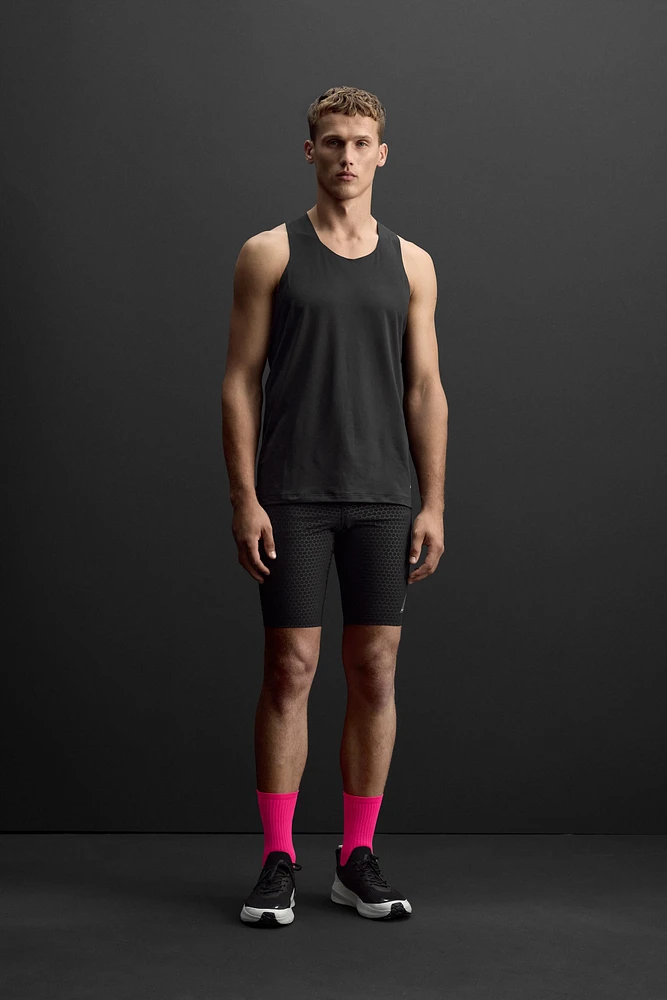 RUNNING TANK TOP