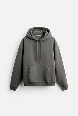 HOODIE SWEATSHIRT