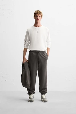 BASIC JOGGING PANTS