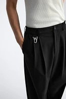 PLEATED WIDE FIT PANTS