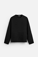 RAISED JACQUARD SWEATSHIRT