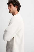 TEXTURED SWEATSHIRT