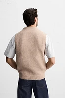 TEXTURED KNIT VEST