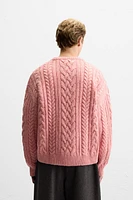 WOOL CABLE KNIT SWEATER