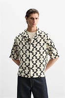 GEOMETRIC PRINT OVERSHIRT