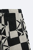 GEOMETRIC JACQUARD SHORTS