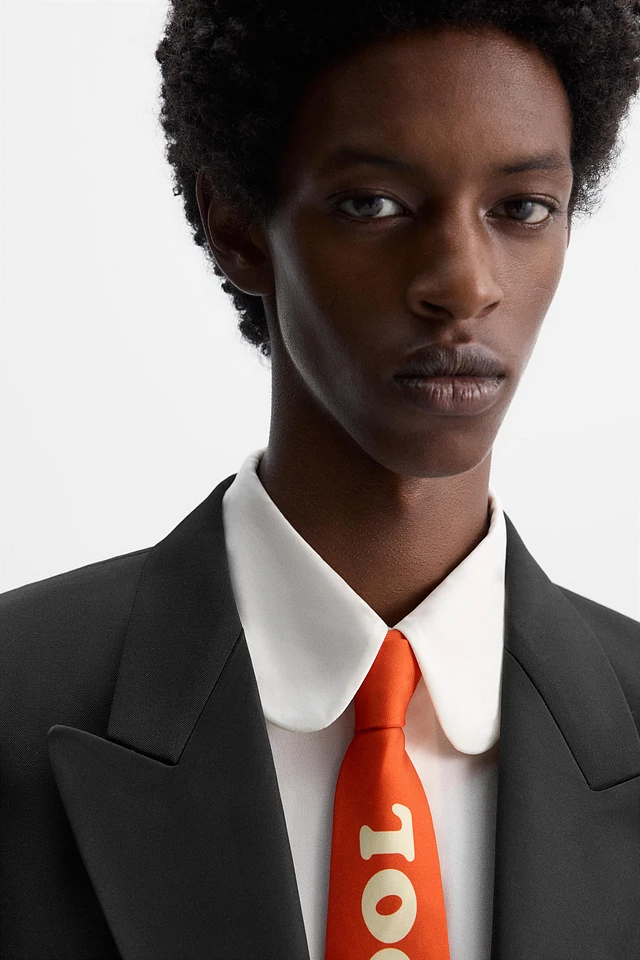 Zara CROPPED SMOKING JACKET X HARRY LAMBERT | Mall of America®