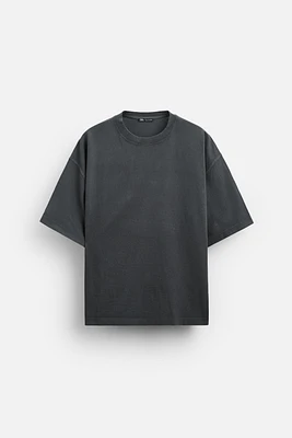 BOXY FIT T-SHIRT