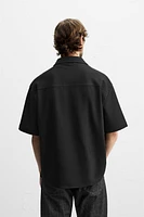 TEXTURED STRETCH OVERSHIRT