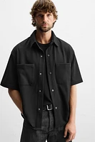 TEXTURED STRETCH OVERSHIRT