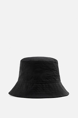 TECHNICAL BUCKET HAT