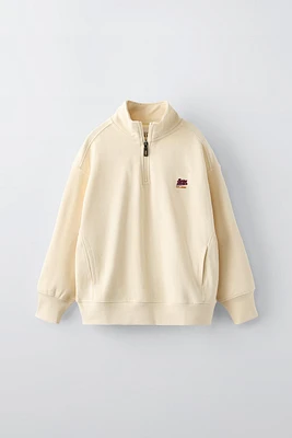 EMBROIDERED SWEATSHIRT