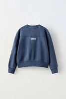 TEXT PRINT WASHED SWEATSHIRT