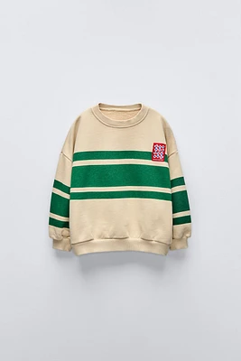 LABEL TRIM STRIPED SWEATSHIRT