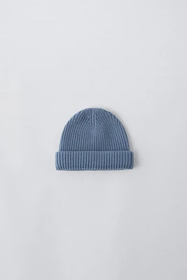 SHORT KNIT HAT