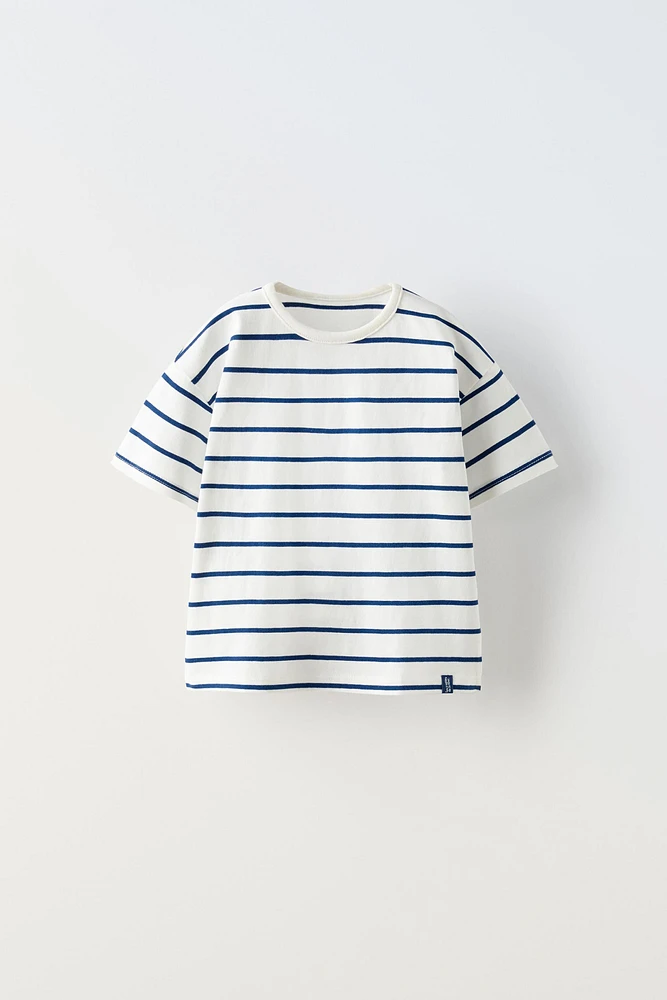 STRIPED T-SHIRT