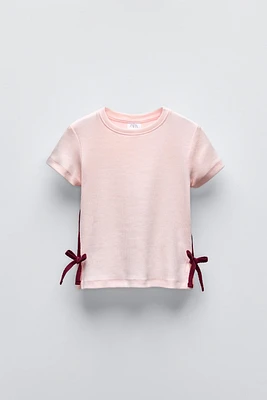 RIBBED T-SHIRT WITH RIBBONS AND BOWS