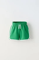 SHORTS WITH CONTRASTING PIPING