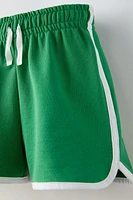 SHORTS WITH CONTRASTING PIPING