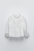 ROMANTIC LACE TRIM SHIRT