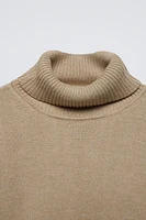 BASIC TURTLENECK SWEATER