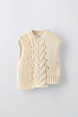 CABLE KNIT VEST