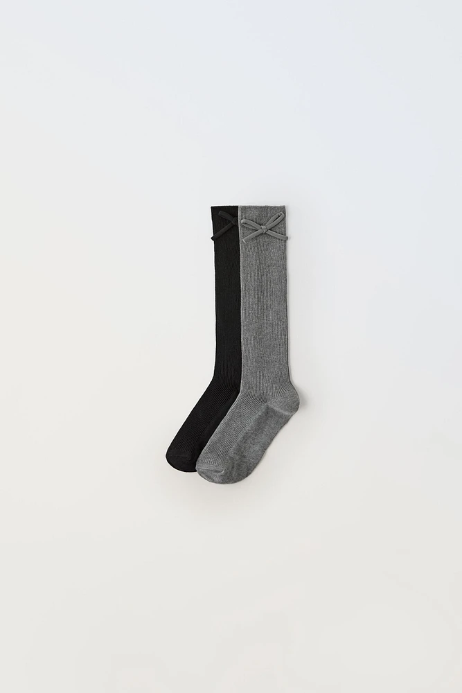 TWO-PACK OF HIGH BOW SOCKS