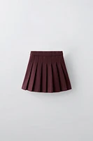 BOX PLEAT SKIRT