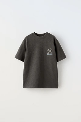 EMBROIDERED T-SHIRT