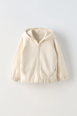 EMBROIDERED HOODED SWEATSHIRT