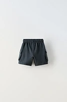 LABEL CARGO SHORTS