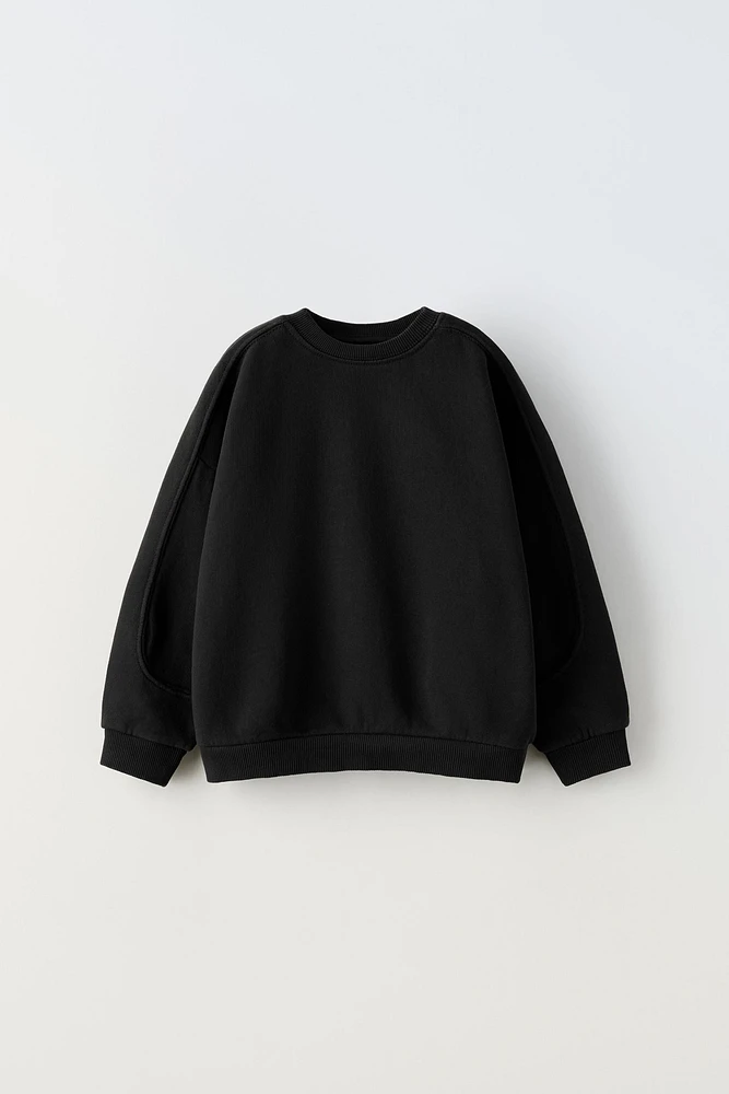 PIECED SWEATSHIRT