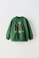 SWEATSHIRT WITH RAISED PRINT