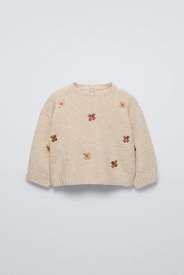 FLORAL EMBROIDERY KNIT SWEATER