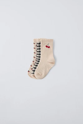 THREE-PACK OF CHERRY AND CHECKERED SOCKS