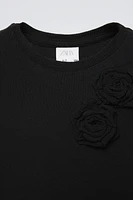 RIBBED FLOWER T-SHIRT