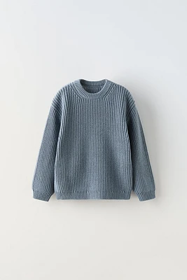 KNIT SWEATER