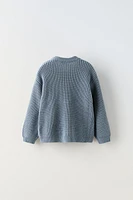 KNIT SWEATER