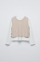 CONTRASTING KNIT TOP